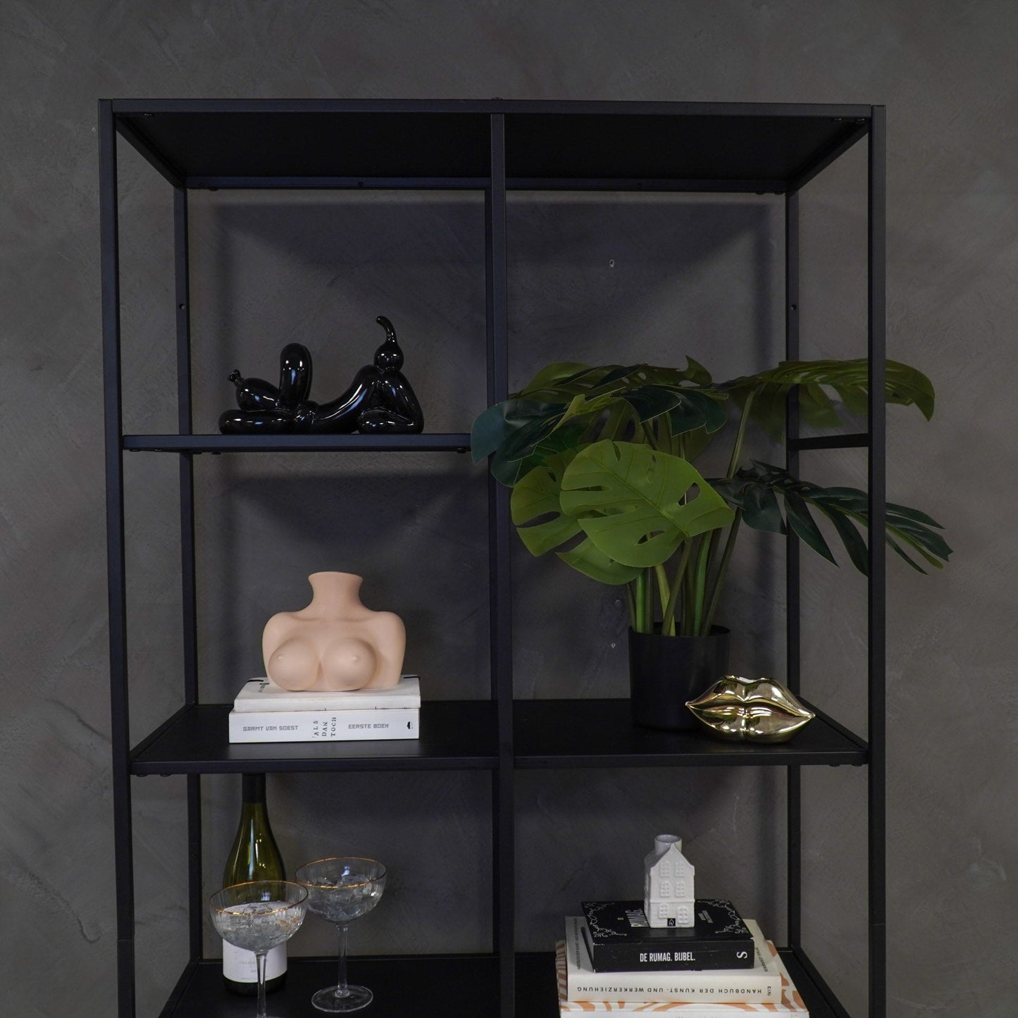 Femme in Form – Sand Ceramic Vase